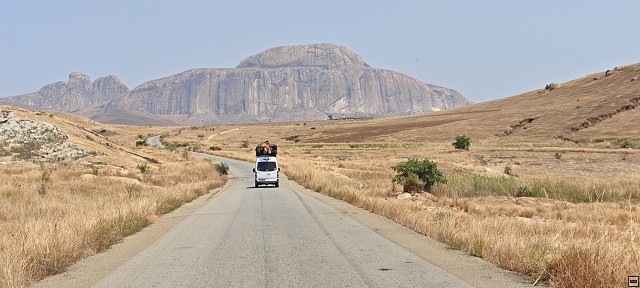 img00040.jpg