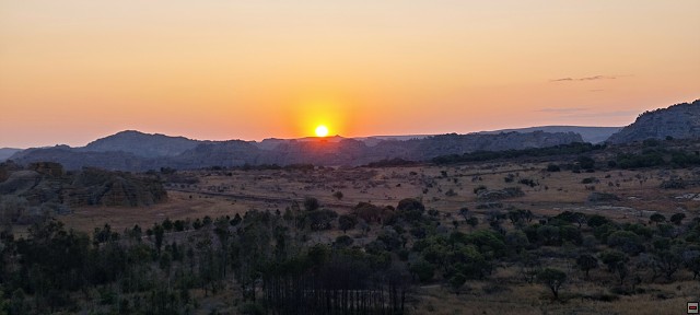 img00045.jpg