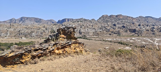 img00027.jpg