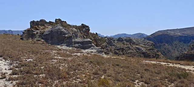 img00040.jpg