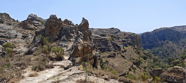img00044.jpg