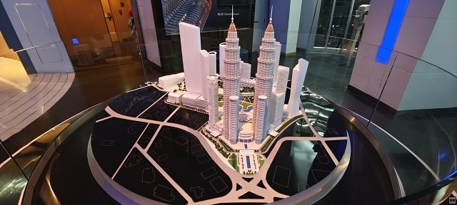 img00025.jpg