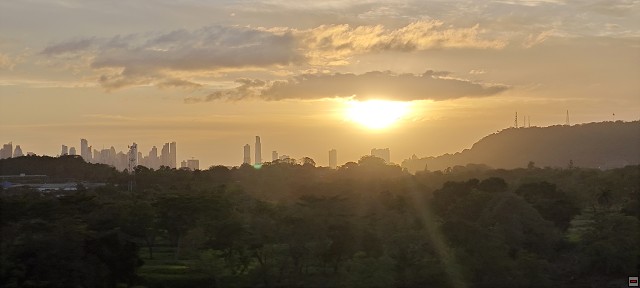img00014.jpg