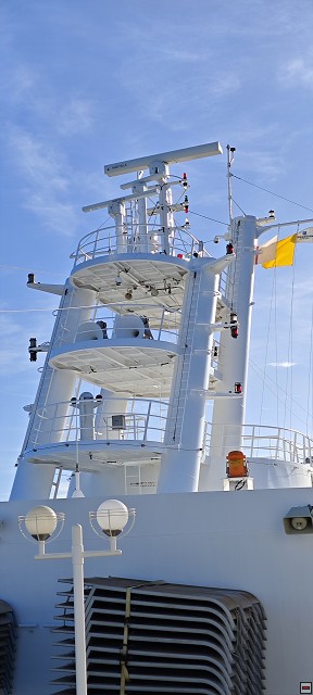 img00004.jpg