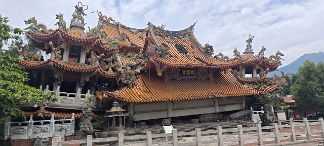 img00006.jpg