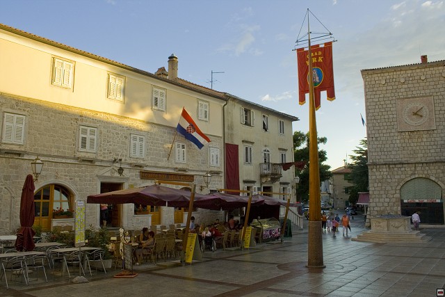 img00021.jpg