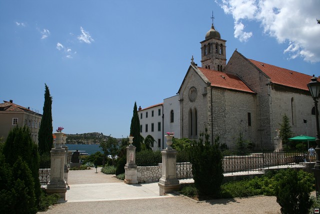 img00022.jpg
