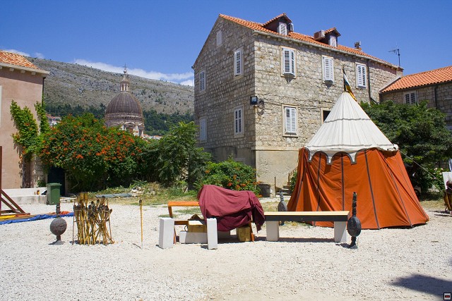 img00014.jpg