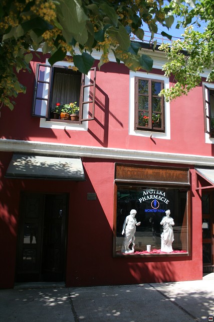 img00012.jpg