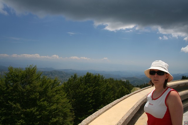 img00016.jpg