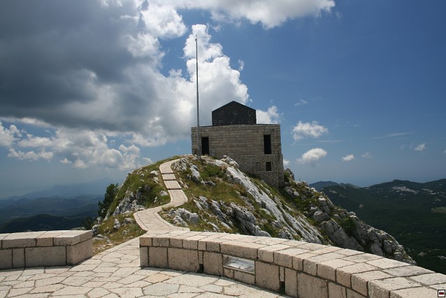 img00022.jpg