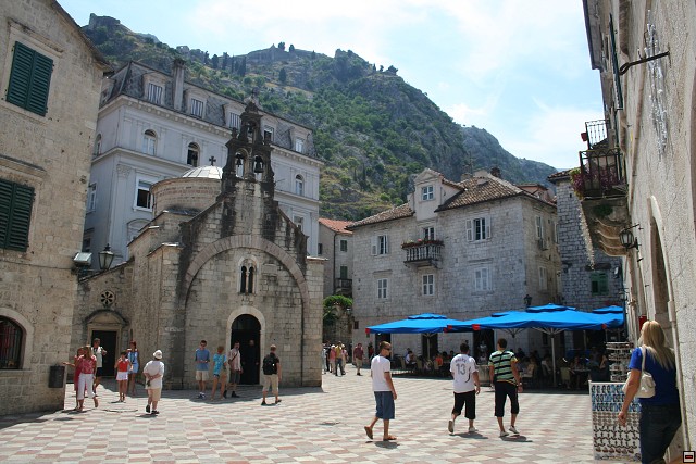 img00018.jpg