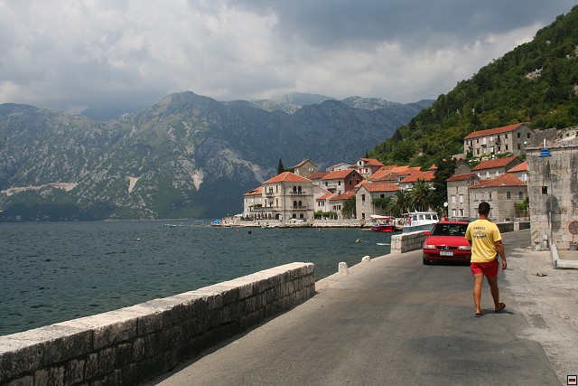img00028.jpg
