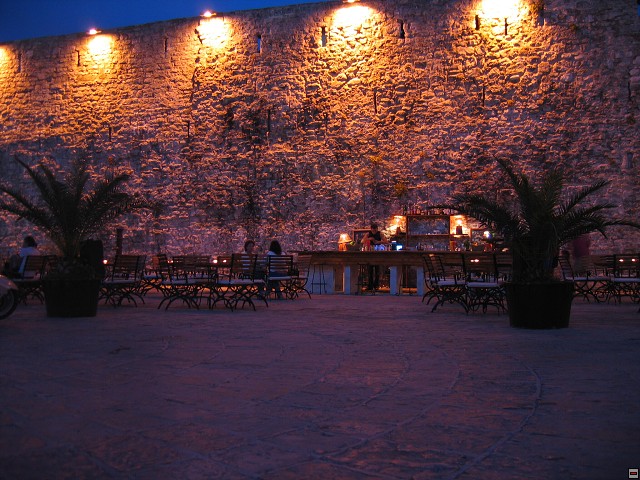 img00005.jpg