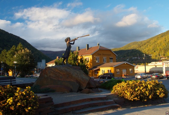 img00012.jpg