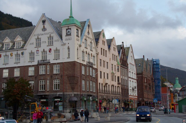 img00027.jpg
