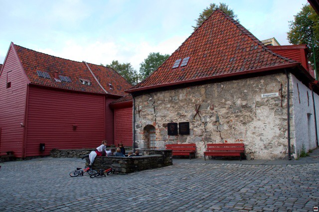 img00031.jpg