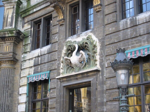 img00017.jpg