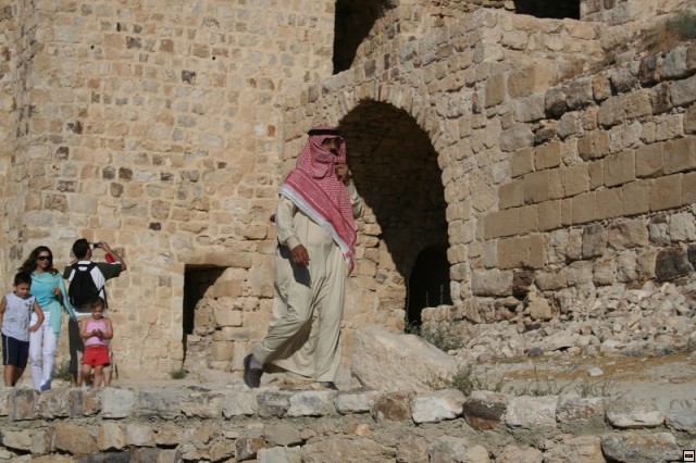 img00060.jpg