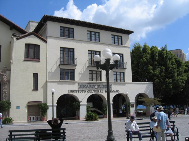 img00010.jpg